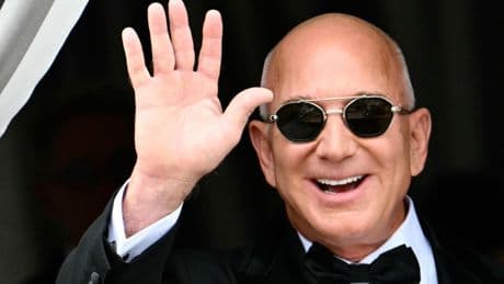 Bezos Wedding Day (Photos): Bezos And Sánchez Arrive At Venetian Venue To Exchange Vows