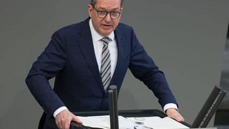 Neue Bundesregierung: Dobrindt stellt Pläne vor – Grüne skeptisch bei Grenzkontrollen