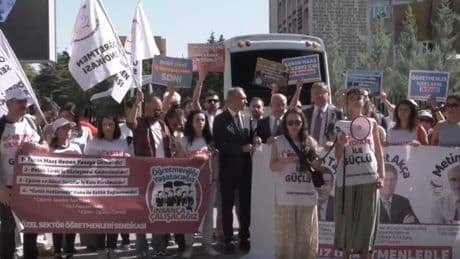 Özel Sektör Öğretmenleri Sendikası MEB önünde: Kanayan yara büyüyor