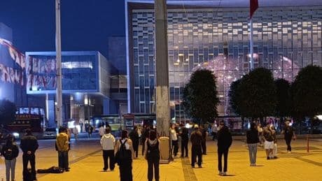 ‘Duran Adam’ eyleminde gözaltına alınanlar darp edildiklerini söyledi