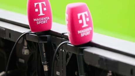 Fernsehen: Deutsche Telekom kauft Rechte für die Fußball-WM 2026
