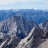 Twee wandelaars omgekomen in Alpen: man stort in ravijn, vrouw valt voor ogen kinderen van waterval
