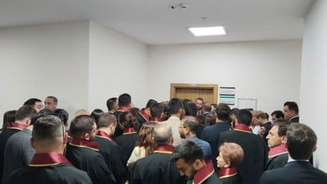 CHP'ye yargı kuşatması sürüyor: 'Kurultay' davası 24 Ekim'e ertelendi, tedbir talebi reddedildi