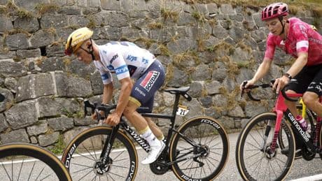 Evenepoel se retira del Tour en pleno ascenso del Tourmalet