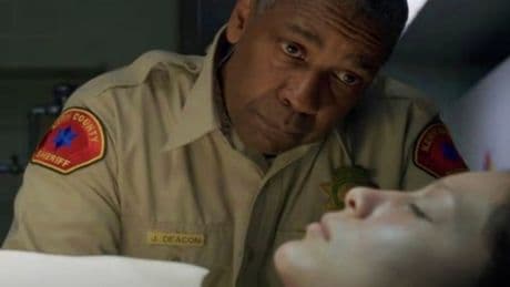 El thriller psicológico que esconde Netflix: Denzel Washington se enfrenta a un asesino en serie y a un oscuro pasado