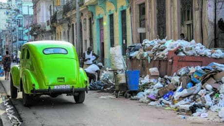 Un milione di cubani senz'acqua potabile. Il tesoro dei Castro sfonda i 18 miliardi