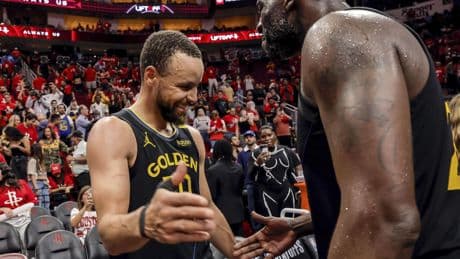 Warriors sideline Curry for at least a week with hamstring strain, putting rest of series in flux