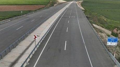 Ulaştırma Bakanlığı'ndan bir ilk: Karayollarında müzikli uyarı işareti!
