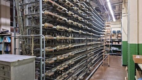 Telefónica cierra una era con el apagado de las últimas 661 centrales de cobre