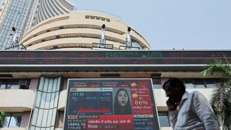 India’s Investors, Defying Tariffs, Keep Pouring Money Into Stocks