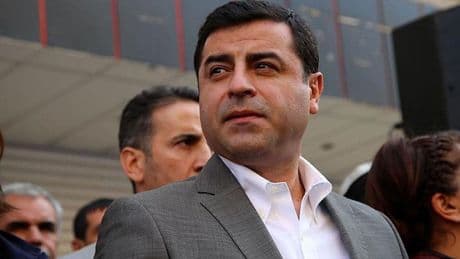 Selahattin Demirtaş'tan PKK'nın fesih kararına ilişkin mesaj: Türkiye'nin her açıdan büyümesi için çalışma zamanıdır
