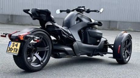 Deze tweedehands motor mag je besturen met autorijbewijs