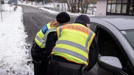 Belastete Bundespolizei: Im Winter ins Toilettenhäuschen