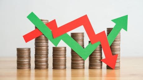 Expert tips on how to navigate investing through a stock market downturn