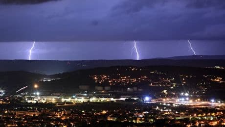 "On aurait dit un tremblement de terre": un éclair extrêmement puissant a touché un village du Tarn-et-Garonne