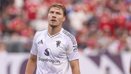 Hojilund o Vlahovic? Costi e differenze dei due attaccanti nella lista del Milan