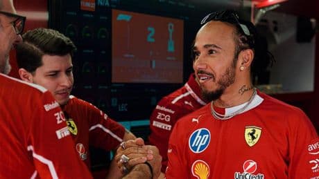 Cabreo de Hamilton por las especulaciones con su ingeniero en Ferrari: "La mayoría que se han dicho son tonterías"