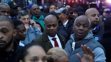 Liveblog USA unter Trump: Bürgermeister bei Protest gegen Trump-Politik festgenommen