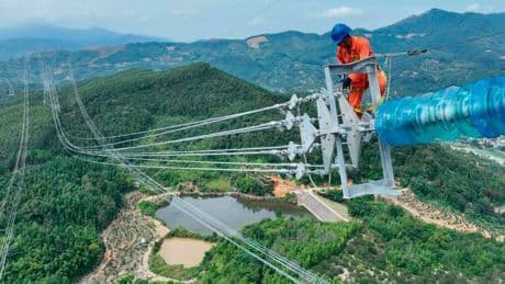 La única manera de evitar un nuevo desastre eléctrico (o algo mucho peor) está en China