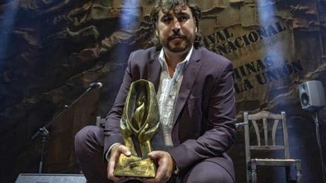 «Siento como siento y canto como canto. La etiqueta de Morente me pesa mucho»