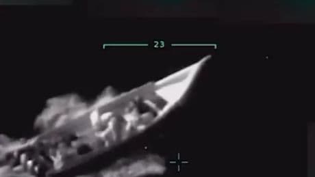 Primo raid Usa nel mar dei Caraibi: "Affondata nave della droga, uccisi 11 trafficanti"