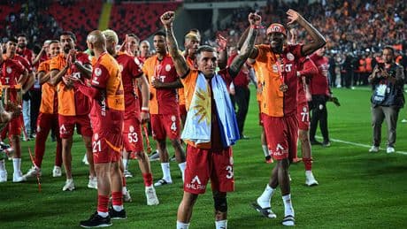 Galatasaray'dan rekor üstüne rekor! Aslan istatistikleri altüst etti