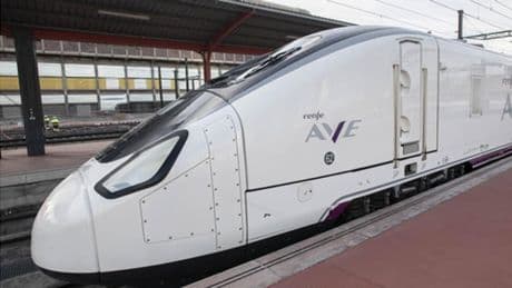Alors qu'ils doivent circuler en France, les nouveaux trains à grande vitesse espagnols de Talgo s'apparentent à un accident industriel