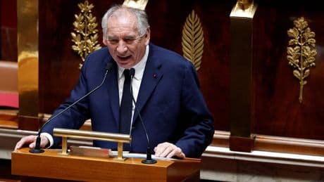 Vote de confiance : Bayrou sonne une dernière fois l'alerte sur la dette