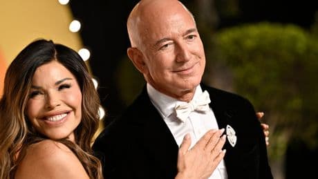 'Money Destroys Taste': Jeff Bezos And Lauren Sánchez' Wedding Invite Savaged Online