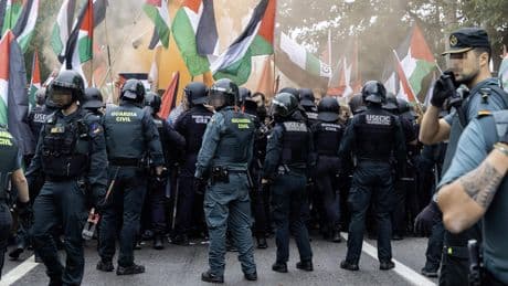 Flink meer politie-agenten op de been voor slotetappe in Vuelta