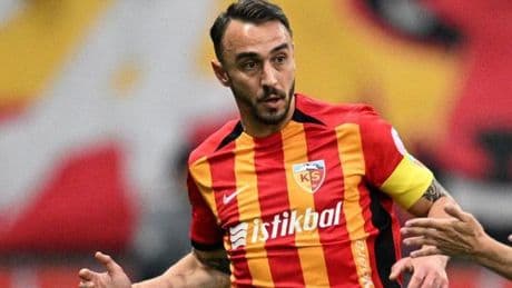Beşiktaş, Gökhan Sazdağı'nı transfer ediyor