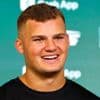 Jets rookie Mason Taylor loves the high expectations that come from being Hall of Famer's son