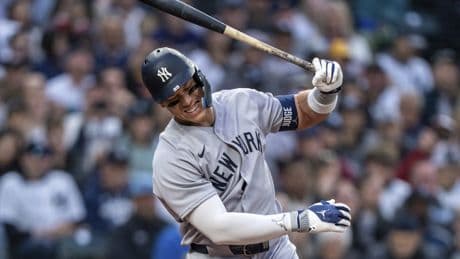 Yankees offense has rare off night in 11-inning loss to Mariners