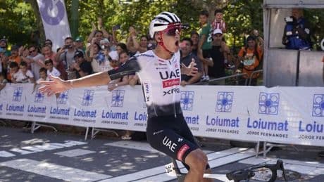 Del Toro gana el Circuito de Getxo en un emocionante final