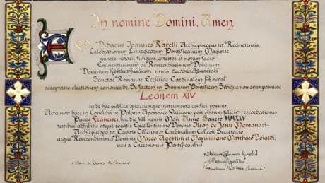 El Vaticano publica el documento en el que el nuevo Papa acepta el cargo