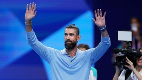 Michael Phelps Teaches Baltimore Ravens To Swim After Players Reach Out For Help