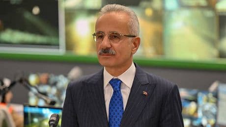 Ulaştırma Bakanı Uraloğlu, erken seçim için tarih verdi