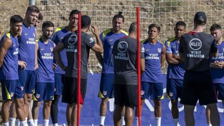 Segunda sesión con dos bajas; pero con Cardoso de camino, tras acortar vacaciones