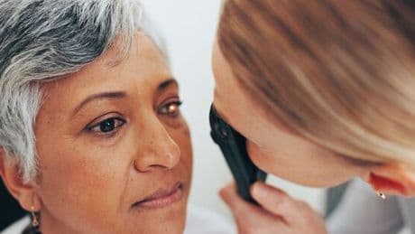 NHS urges immediate optician appointment if you have one of 7 eye symptoms