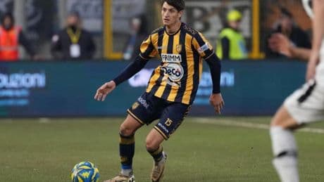 El bisnieto del dictador Benito Mussolini jugará en la Serie A: el Cremonese hace oficial su fichaje más polémico