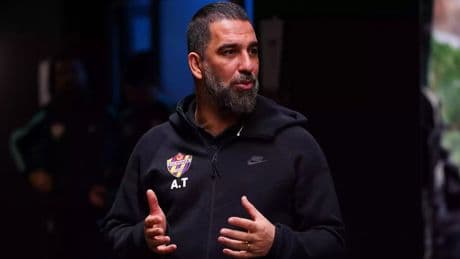 Arda Turan Ukrayna yolcusu