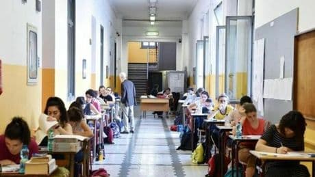 Studentessa bocciata 3 volte, alla maturità prende 95: «I docenti non credevano in me. E ora sogno di essere la prof che non ho mai avuto»