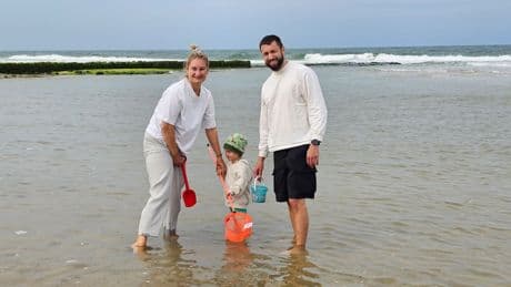 BILD bei den gebeutelten Urlaubern - ,,Hauptsache Strand! Das Wetter ist egal“