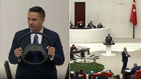 Kürsüye direksiyonla çıktı… CHP’li vekilden ‘Beyaz Toros’ tepkisi: ‘Masasının üstüne beyaz Toros koyan savcı Toros kafalıdır’