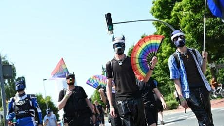 Queerfeindlichkeit: Junge Verdächtige nach Attacke auf CSD-Teilnehmer ermittelt