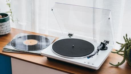 Plattenspieler-Test 2025: 32 Top-Modelle für feinen Vinyl-Klang im Vergleich