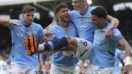 Guardiola asegura el objetivo mínimo del City con el pase a la Champions