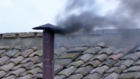 Conclave: la seconda fumata è nera