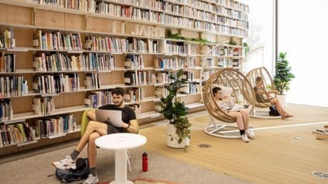 Las bibliotecas públicas de Catalunya prestaron 14,9 millones de documentos en el 2024, un 6% más