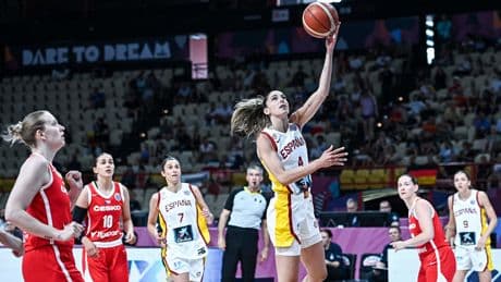 Euro féminin de basket : l'Espagne renverse la République tchèque et rejoint la France en demi-finale